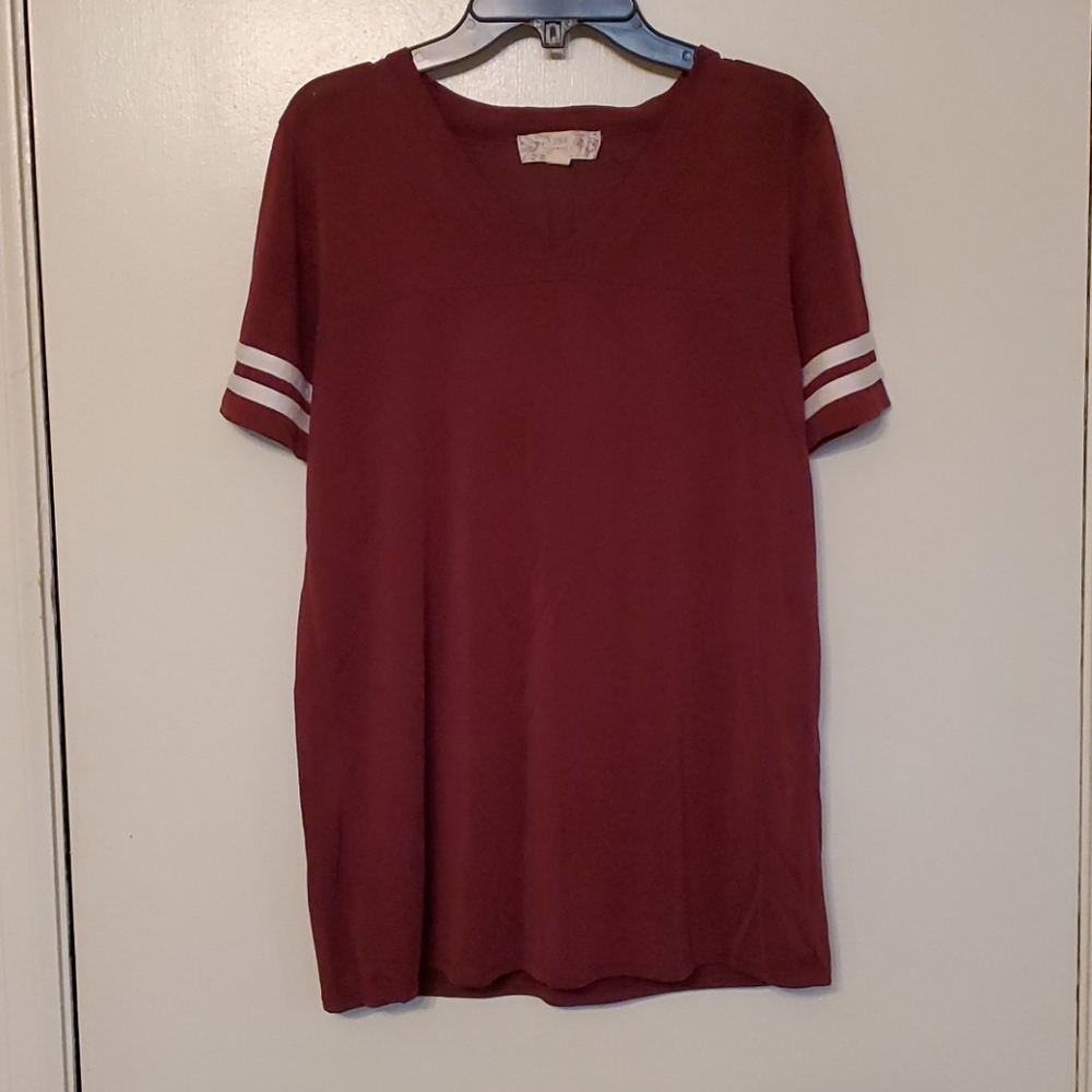 Short sleeve top